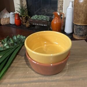 2015 Anfora Set Of 2 Serving Soup Salad Bowls 5.5 Inches Brown & Yellow